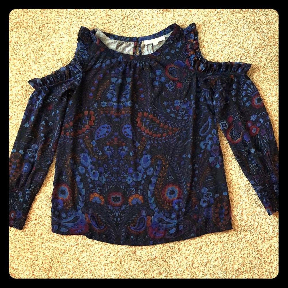 Ann Taylor Loft cold shoulder top